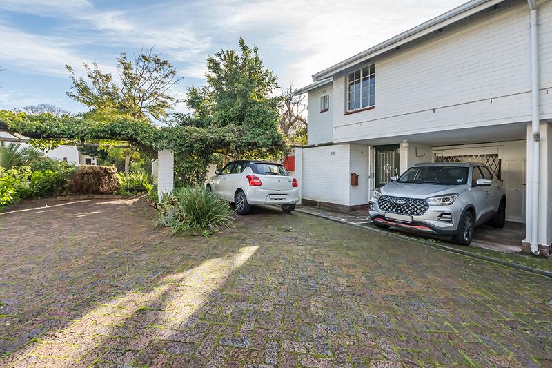 3 Bedroom Property for Sale in Kenilworth Western Cape